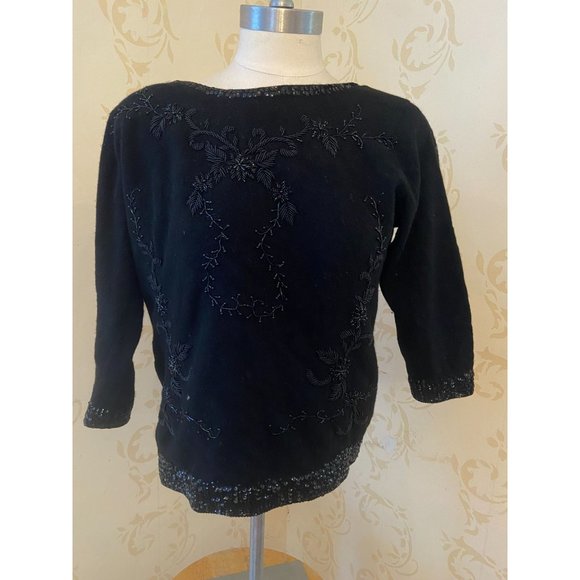 Elsie Tu 100% Cashmere Black Beaded Silk Lined Beautiful Sweater Size 38 Medium - Picture 2 of 6